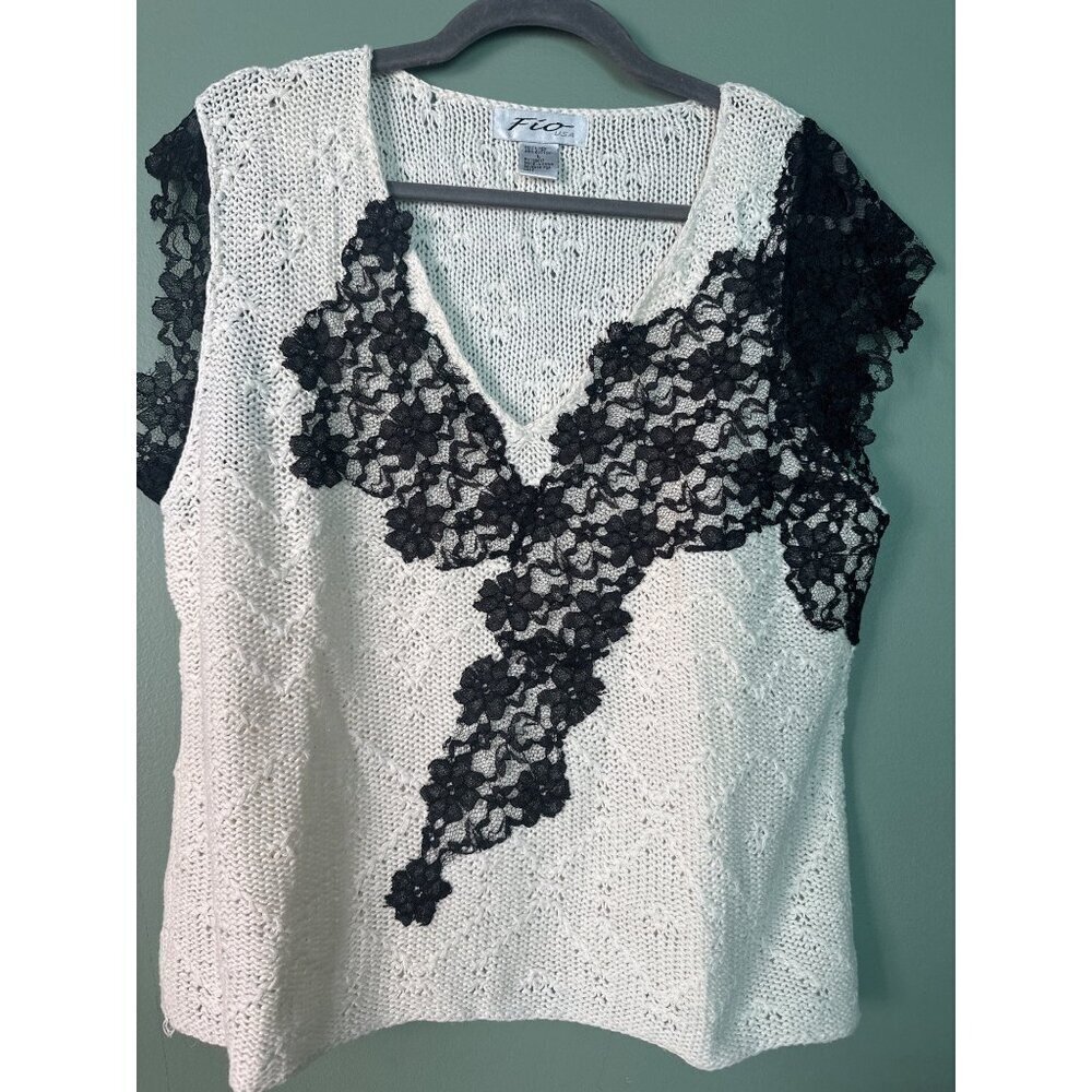 Fio USA Size L Women's Top Lace Detail Bohemian Cottagecore Coastal Grandma